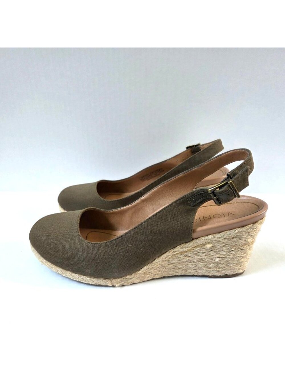 Vionic Coralina Espadrille Wedges Size 9.5 Olive Green Slingback Preppy Sandals